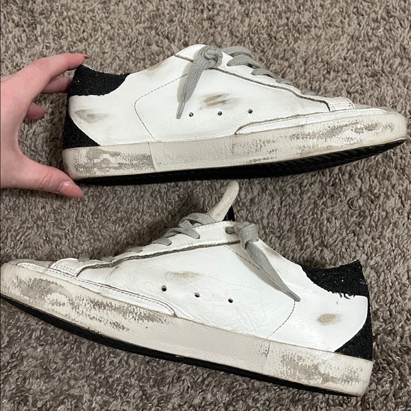 Golden Goose Super Star Black and Gold Glitter Lace Up Sneakers Size 38 - Picture 11 of 12